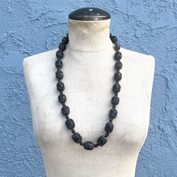 VIntage 1950s Black Beaded Statement Necklace Goth whimsygoth Antique - Picture 2 of 11